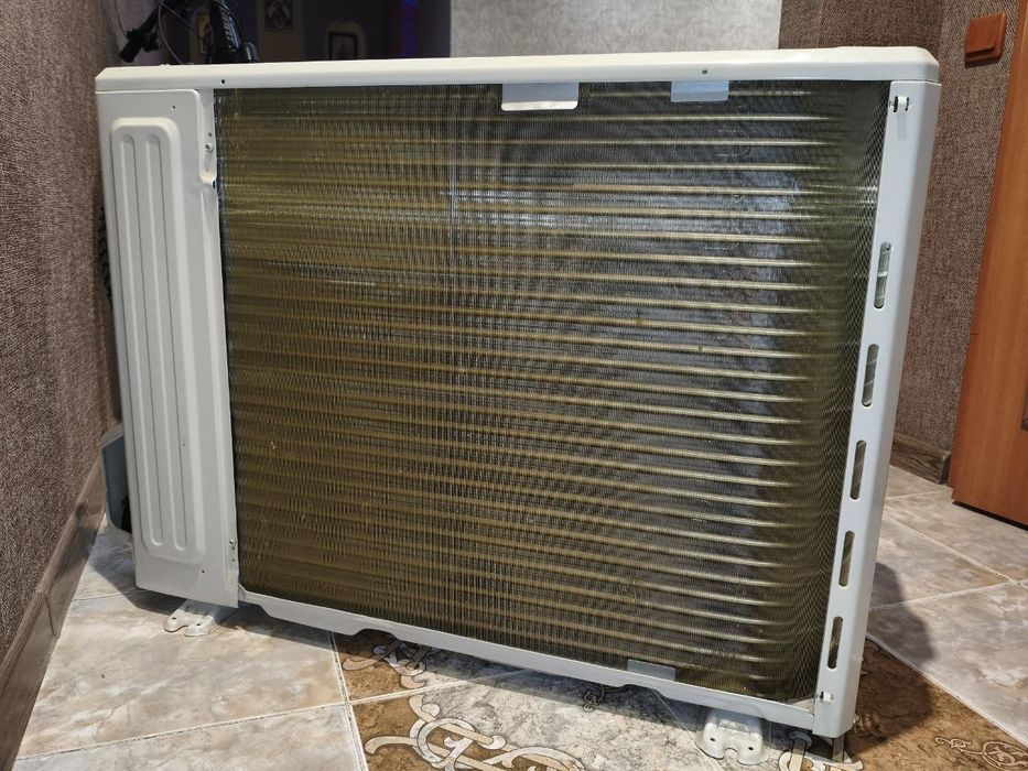 Продам кондиционер Midea