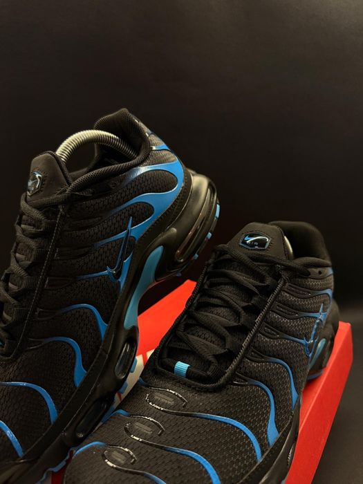 Nike Air Max Plus Black/University - 41,45,46