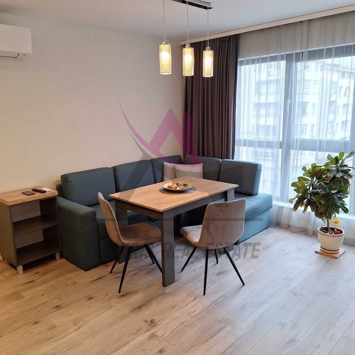 Дава се под наем Тристаен апартамент в Варна, Лятно кино Тракия - 80 кв.м за 700 € - Снимка #1