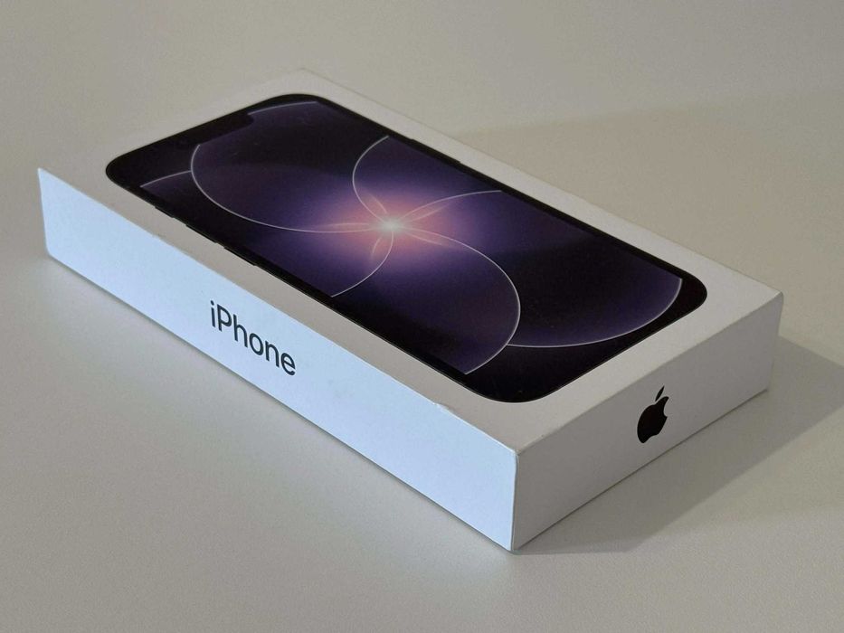 Бартер! НОВ! iPhone 17e Black (Черен)