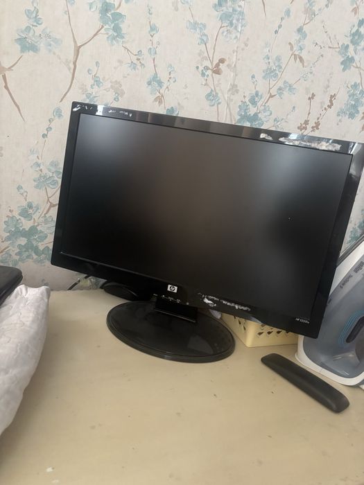 Компьютер HP со всей комплектацией