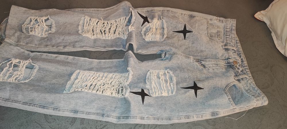 blugi baggy preț negociabil