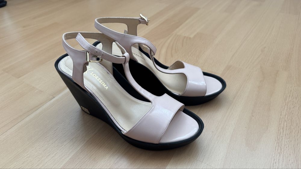 Летние босоножки