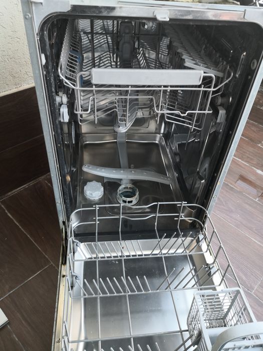 Masina spalat vase Whrilpool cu defect evacuare apa