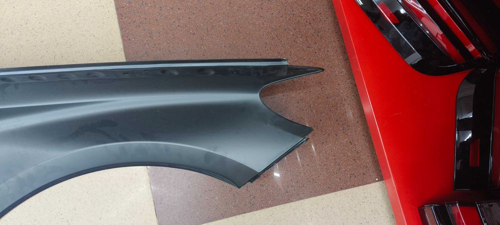 Ляв преден калник за BMW БМВ F07 – BLIC (нов) НА СКЛАД!!