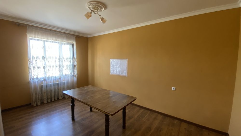 Күйген кірпіштен соғылған үй