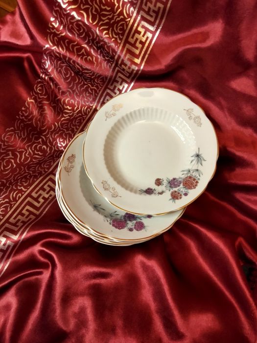 Тарелки фарфоровые, глубокие. СССР