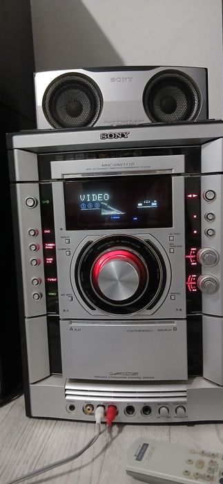 Музыкальный центр