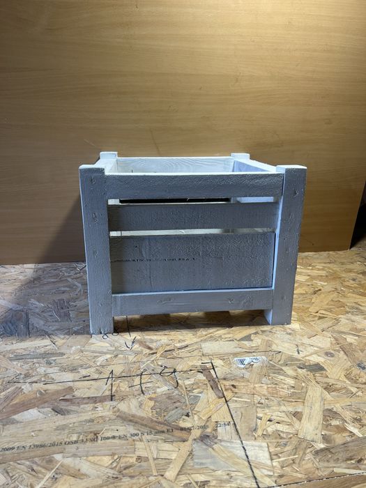 Jardiniera ghiveci gradina