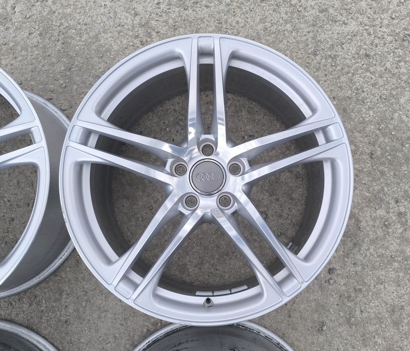 19 цола джанти за Audi R8 Спорт пакет