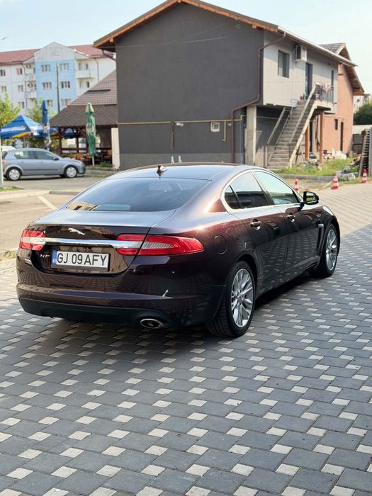 Jaguar XF 2.2 Luxury
