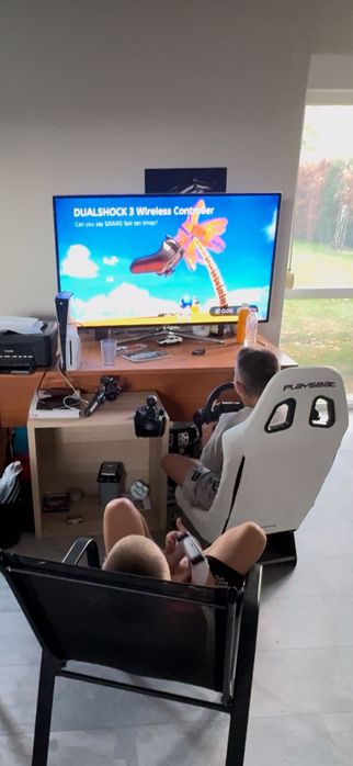 PS5 FULL SET - Playseat + Logitech G29 + TV + Gran Turismo