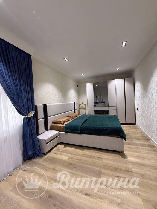 Буюк Ипак Йули 4-комнатная