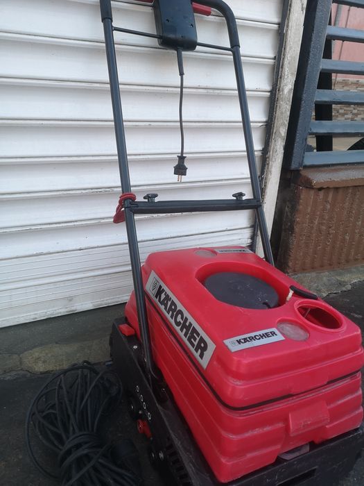 Подопочистваща Машина Karcher