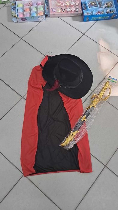 Costum rege MOTANUL INCALTAT zorro furnica lacusta licurici bondar print greier vanator imparat crai lup urs vulpe iepure soare pirat plerina coroana