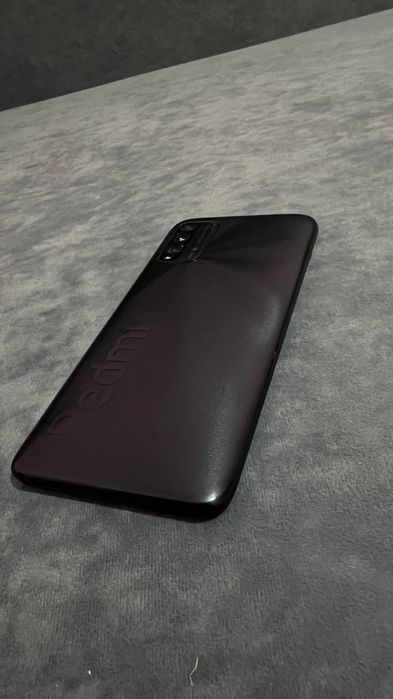 Redmi 9T 128 ГБ.