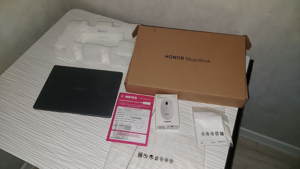 Ноутбук Honor MagicBook + Зарядка 100w