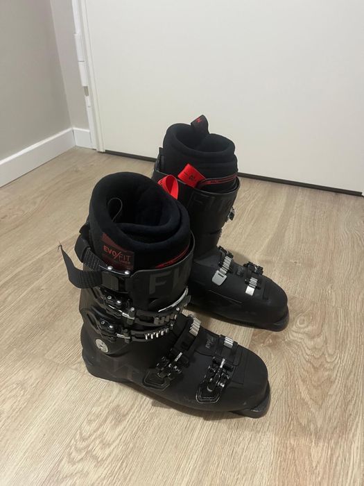 Clăpari mărimea 40