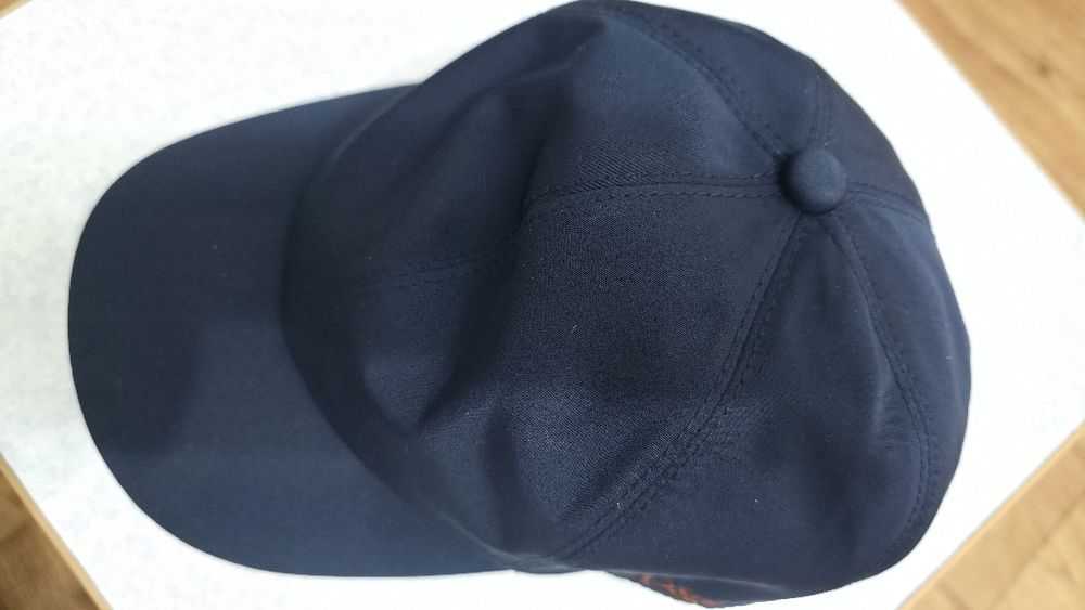 Бейсболка Лагерфельд