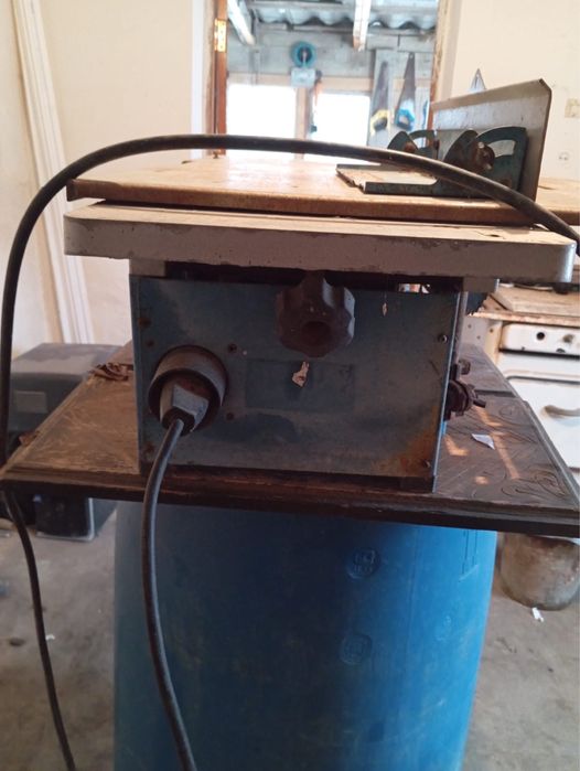 Циркулярка Продам бу в хорошом состаяние