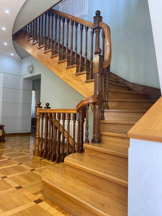 Сдаётся в аренду дом , за гостиница Россия ( н337 )