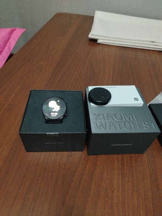 Смарт-часы Xiaomi Watch S1