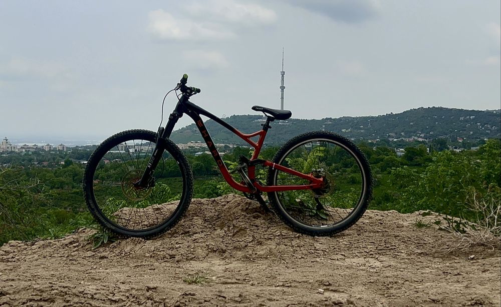 Велосипед двухподвес haro shift r5