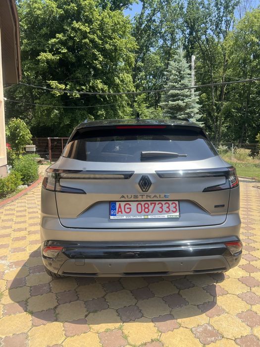 Renault Austral Techno Esprit Alpine E-Tech Full Hybrid 200 CP 4000 km