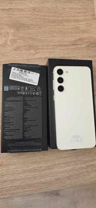 Перфектен Samsung S23plus