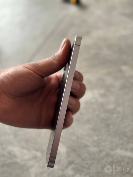 Samsung S25 FE  srochno sotiladi