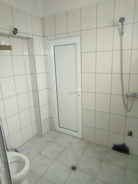 Продава се Промишлена сграда в с. Крепча, Област Търговище - 270 кв.м за 176 €/кв.м - Снимка #4