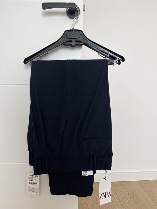 Pantaloni Zara de birou de stofa bleumarin