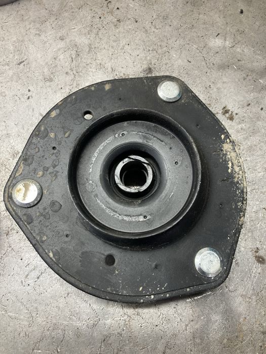 Опорные чашки на Хайлендер