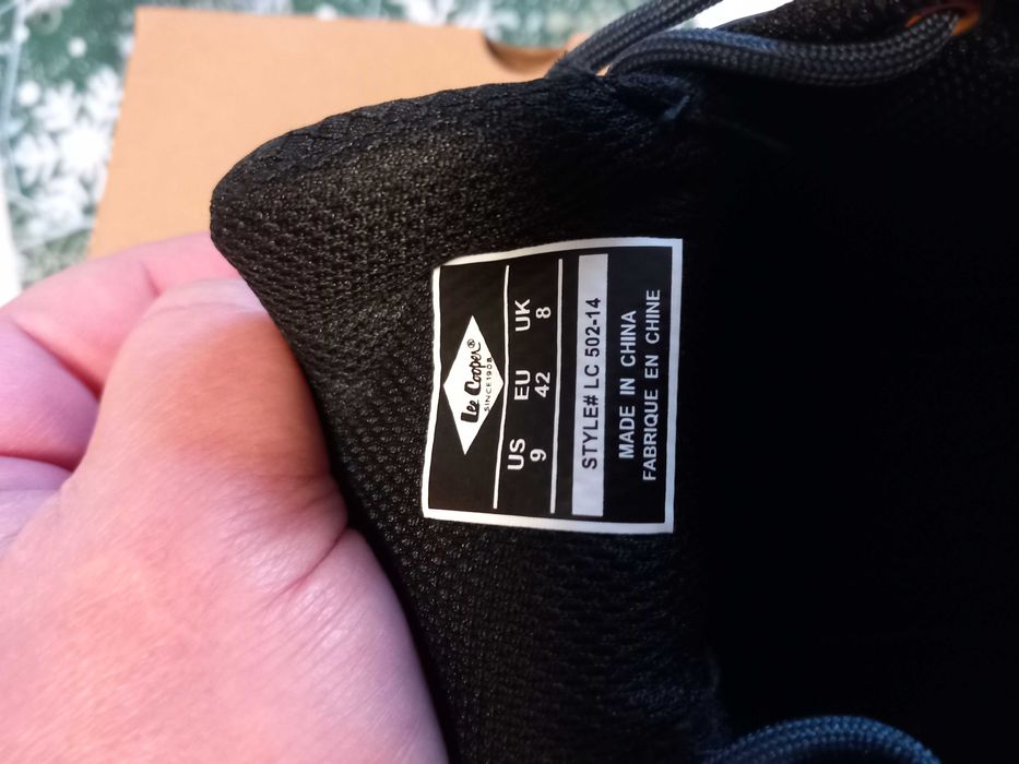 Нови маратонки LEE COOPER