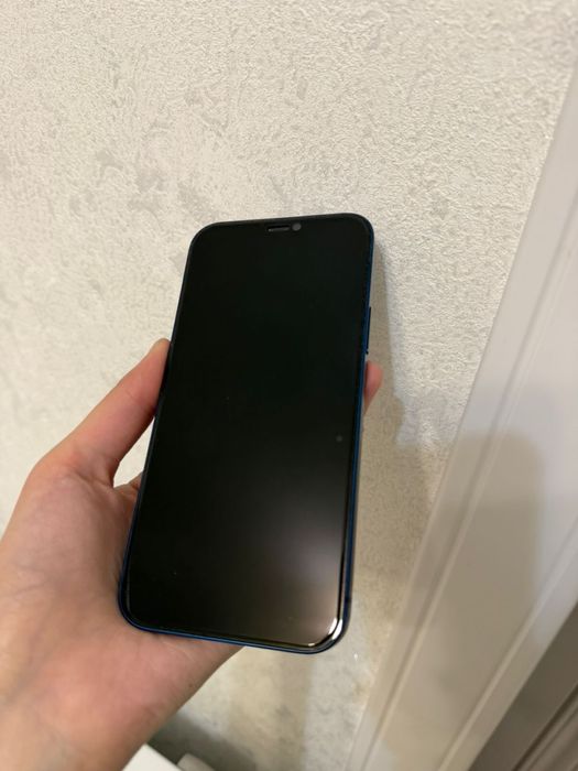 Айфон 12, 128ГБ.