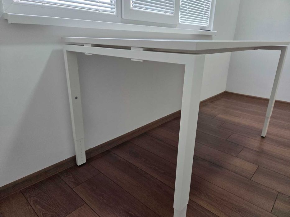 професионално офис бюро HAWORTH 140х80см