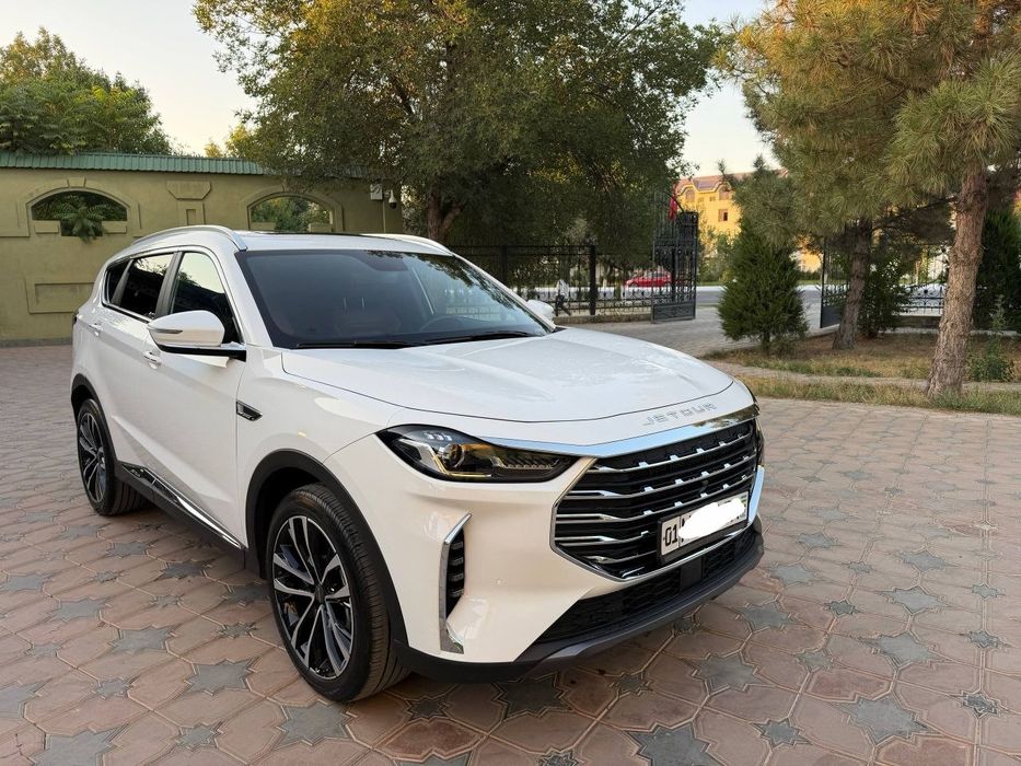 JETOUR X70 Plus 1.6 LUXURY! 2023-yil Rasmiy salondan olingan