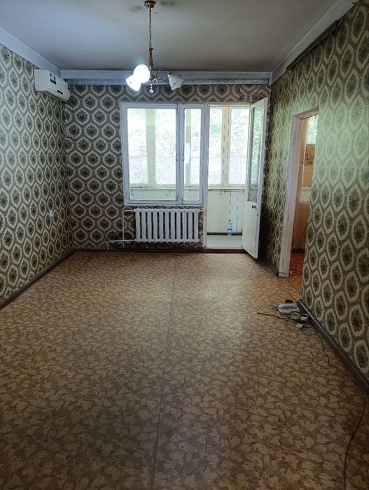 Продаю 2в3/4/4, болкон 1.5×6, ТТЗ 1. 210 школа! Ипотека есть!