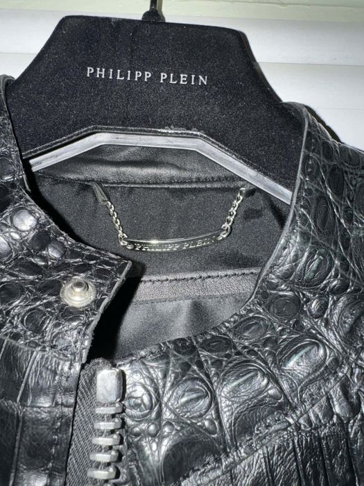 Продавам кожено яке Philipp Plein bomber leather  jacket