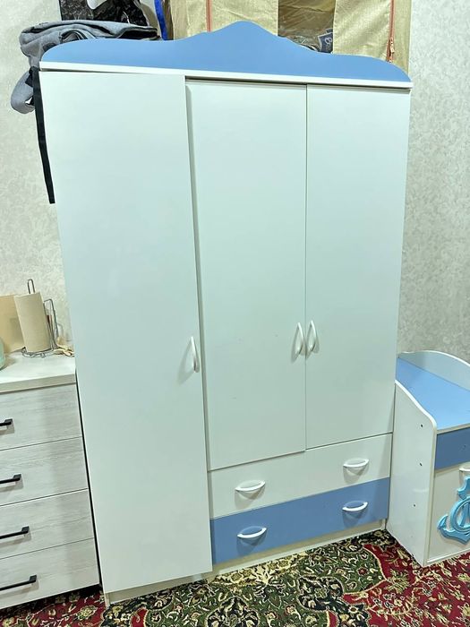 Продается детский шкаф