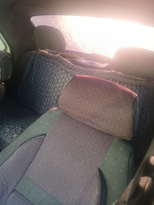 Volga gaz 31.10 avtomobil