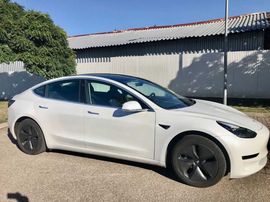 Tesla Model 3 Standard Range Plus (2020) – FSD