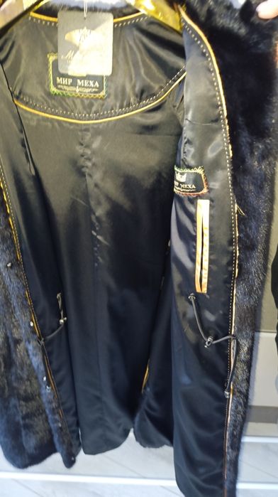 Продам норковую шубу