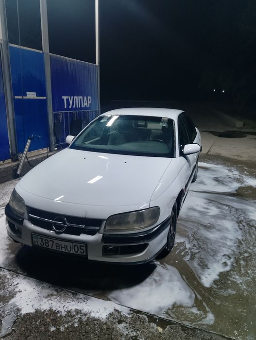 Опель омега б 2литра 300к