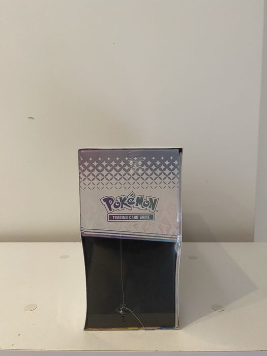 Prismatic evolutions etb