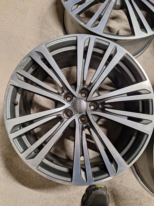 Джанти със зимни гуми 20 цола 5x112 Audi A8 / Ауди А8
