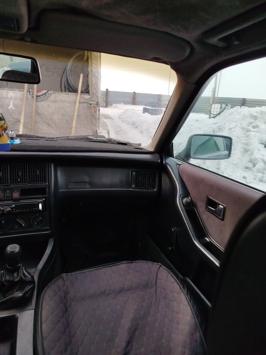 Продам Ауди Б4 моно