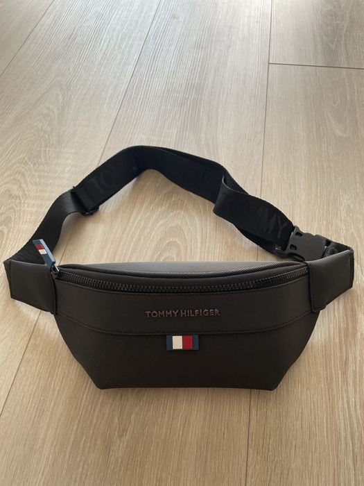 Чанта Tommy Hilfiger