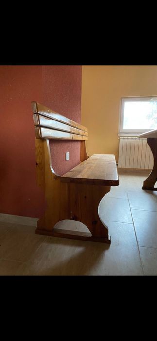 Комплекти масивни маси и столове