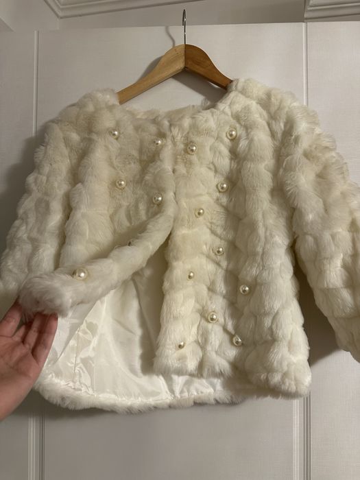 Дамско кожухче с перли